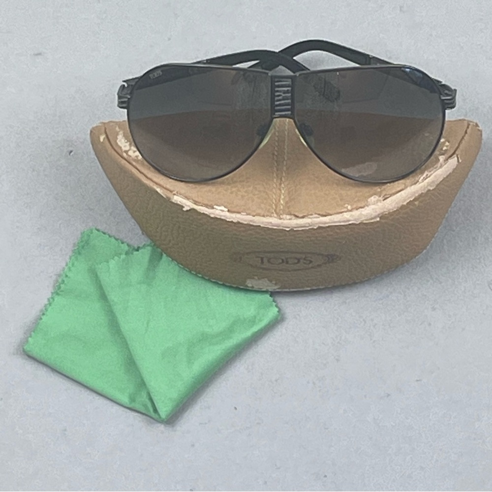 Tod’s Aviator Sunglasses with Case — Made in Italy